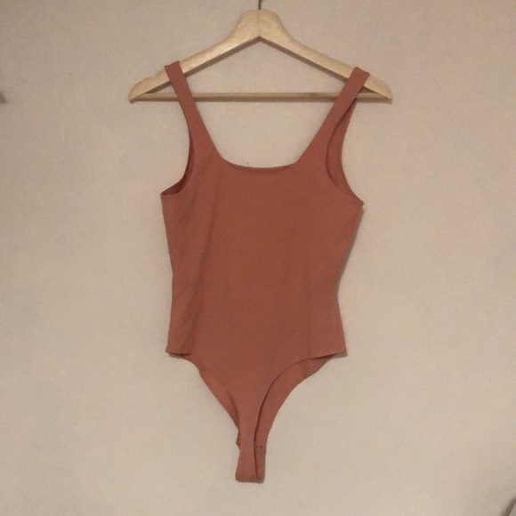 Pinkish salmon bodysuit size S - Picture 2 of 3